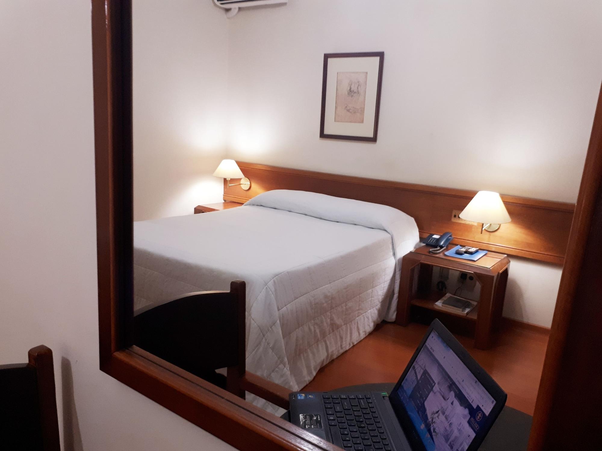 Crillon Palace Londrina